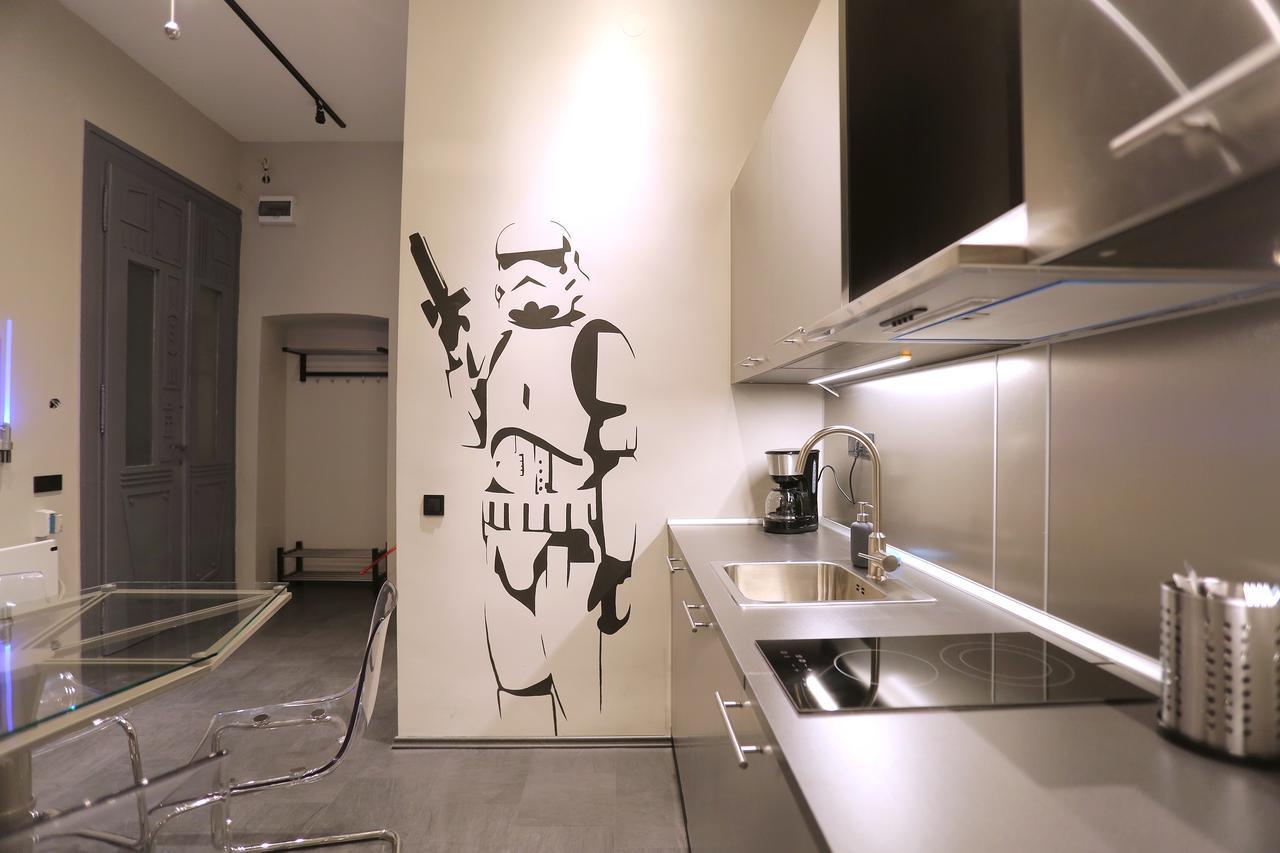 D.Five Galactic Apartment Budapest Eksteriør billede